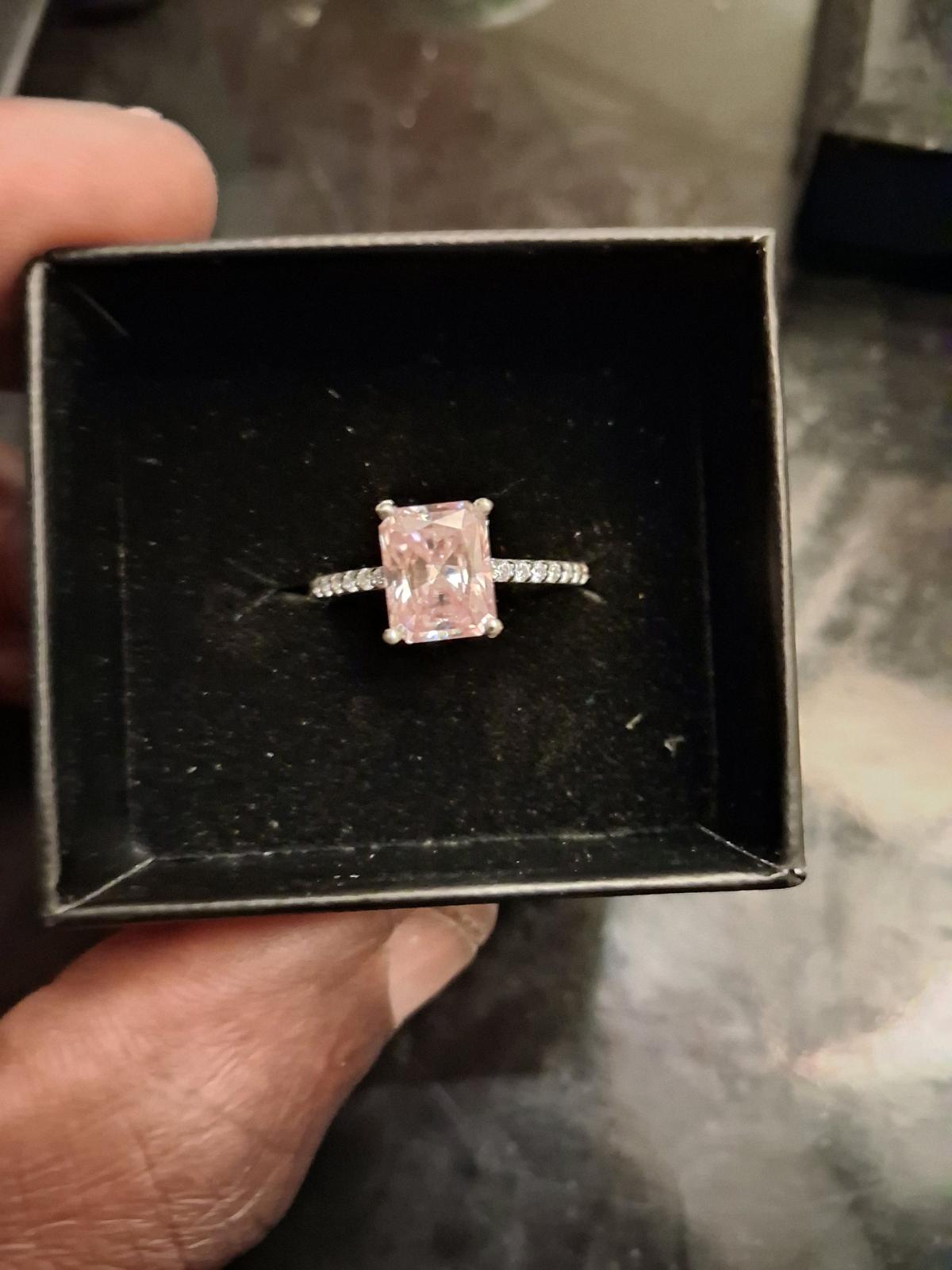 ladys pink radiant cut lab diamond engagement ring - Lawnside, New Jersey - FleaMarketBay
