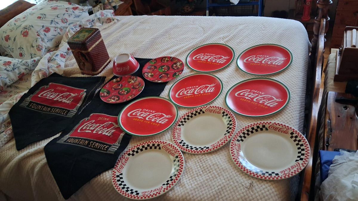 plates - Maynardville, Tennessee - FleaMarketBay