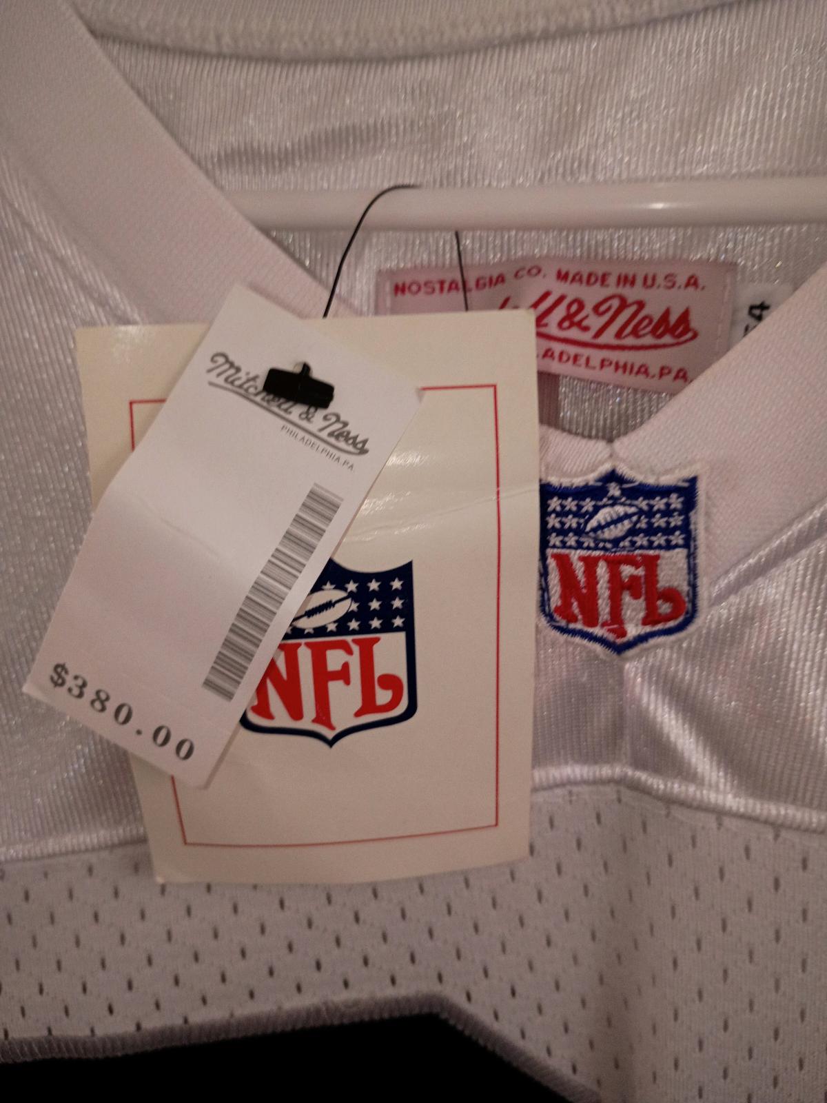 New Raiders jersey with tag 2XL - Moreno Valley, California - FleaMarketBay