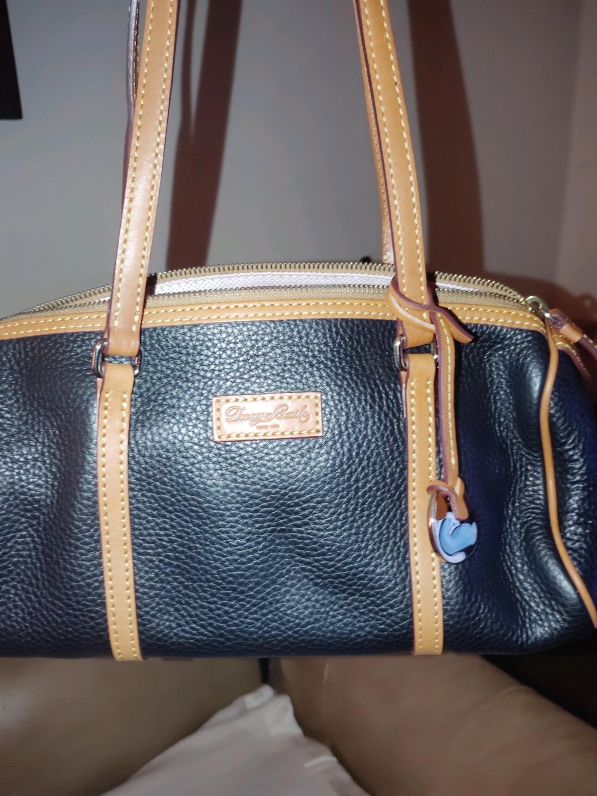 small Dooney barrel bag - Ypsilanti, Michigan - FleaMarketBay