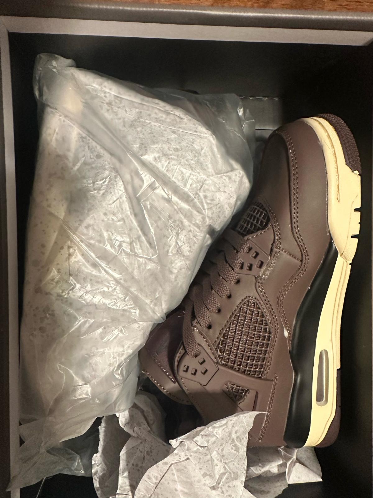 Jordan 4s brown leather size 7 - Glenwood, Indiana - FleaMarketBay