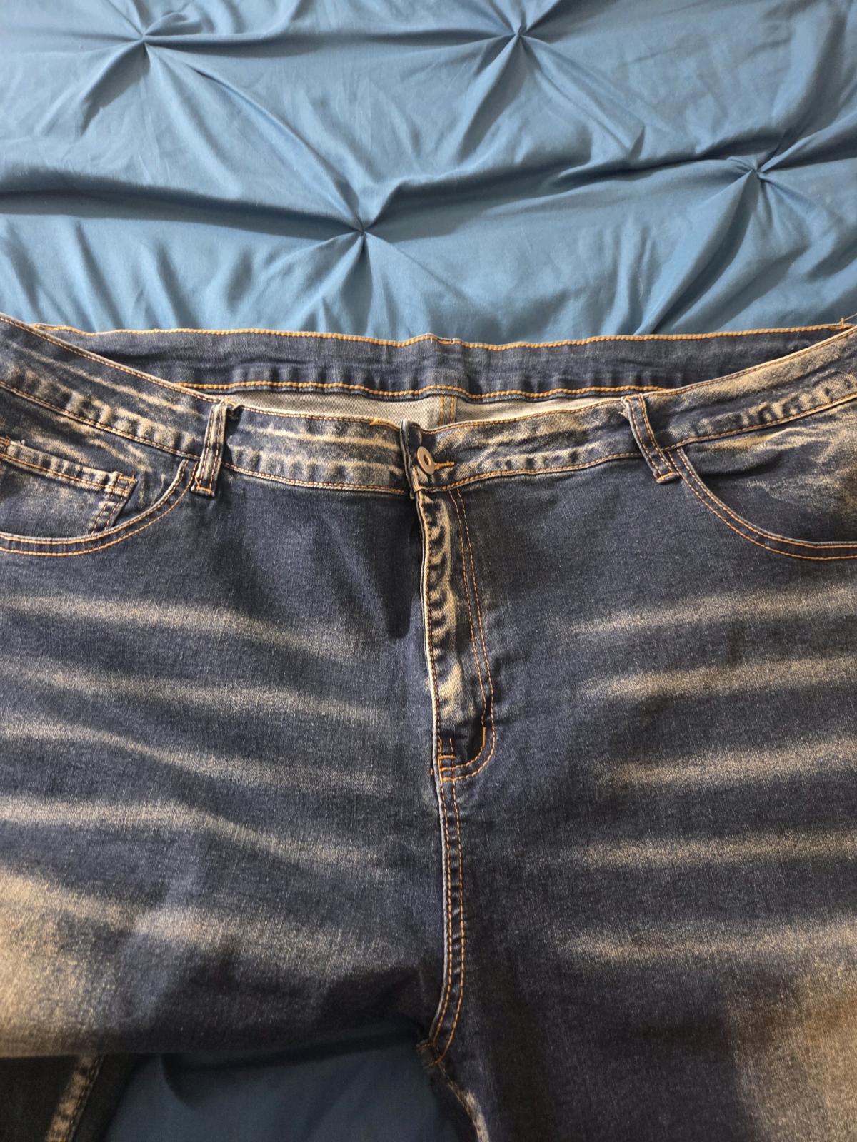 Mens denim wash baggy jeans sz 42 New - Eden, North Carolina - FleaMarketBay