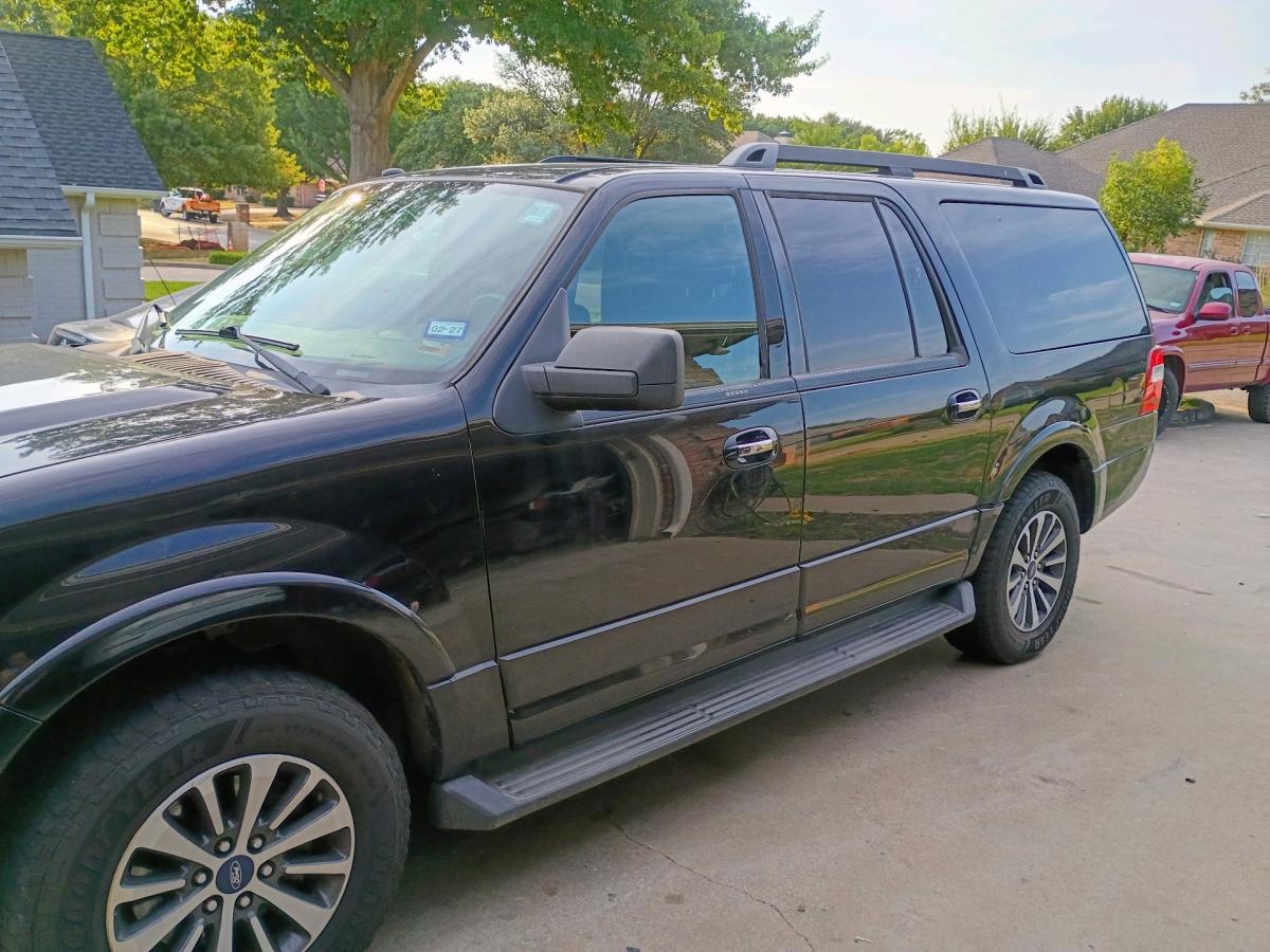 2017 Ford Expedition XL El 4x4 - Weatherford, Texas - FleaMarketBay