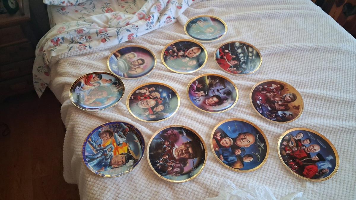 plates - Maynardville, Tennessee - FleaMarketBay