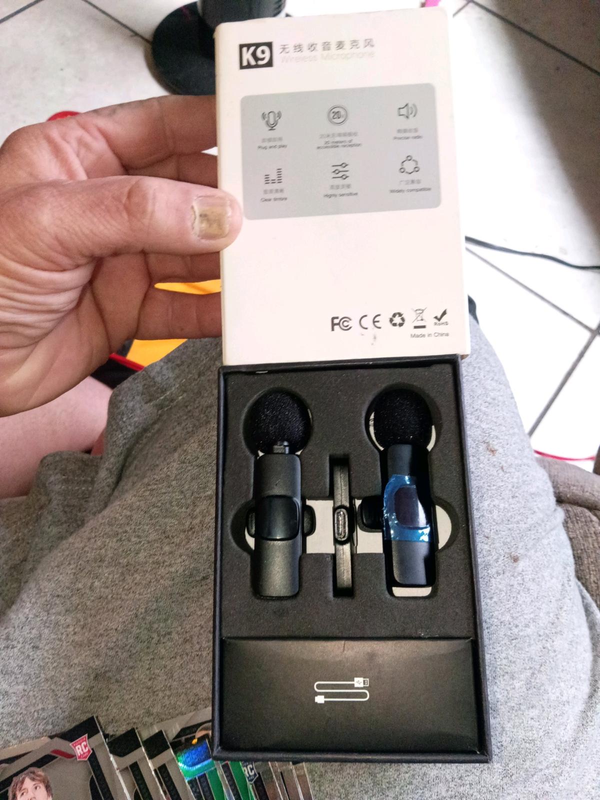 wireless microphones for your phone - Pascagoula, Mississippi - FleaMarketBay