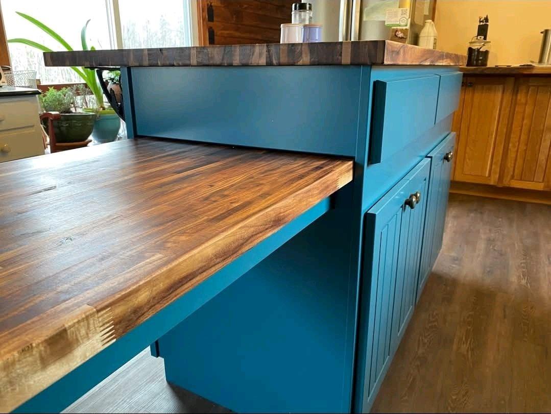 Beautiful dresser - Alicia, Arkansas - FleaMarketBay