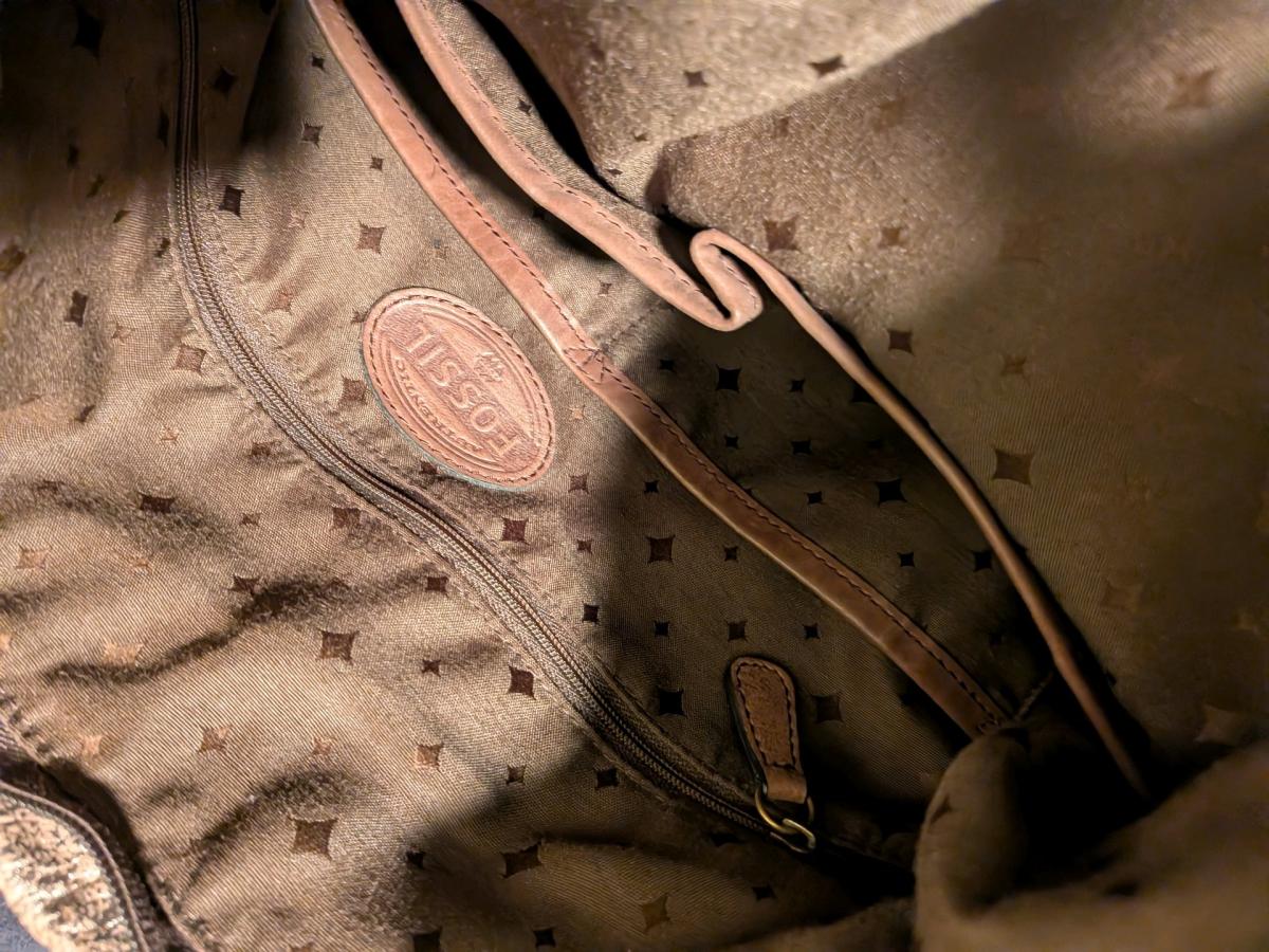 2014 Fossil Chrome Messenger Bag - Medford, Oregon - FleaMarketBay
