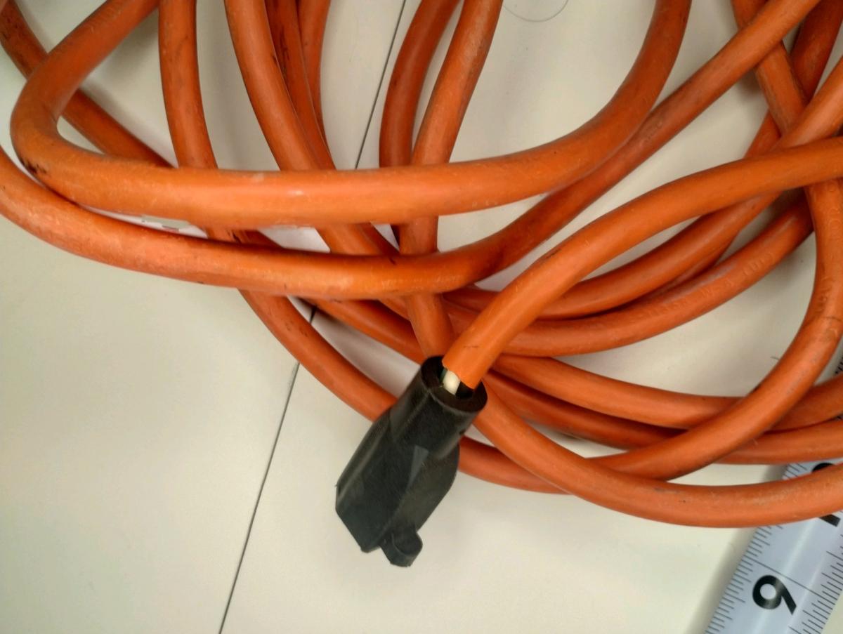 12 gauge 60 ft electrical extension cord - Navarre, Florida - FleaMarketBay