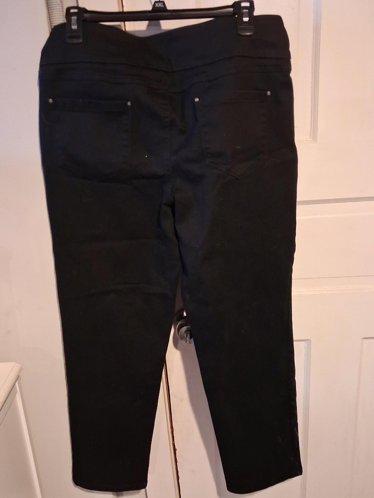 woman black jeans large - Philadelphia, Pennsylvania - FleaMarketBay