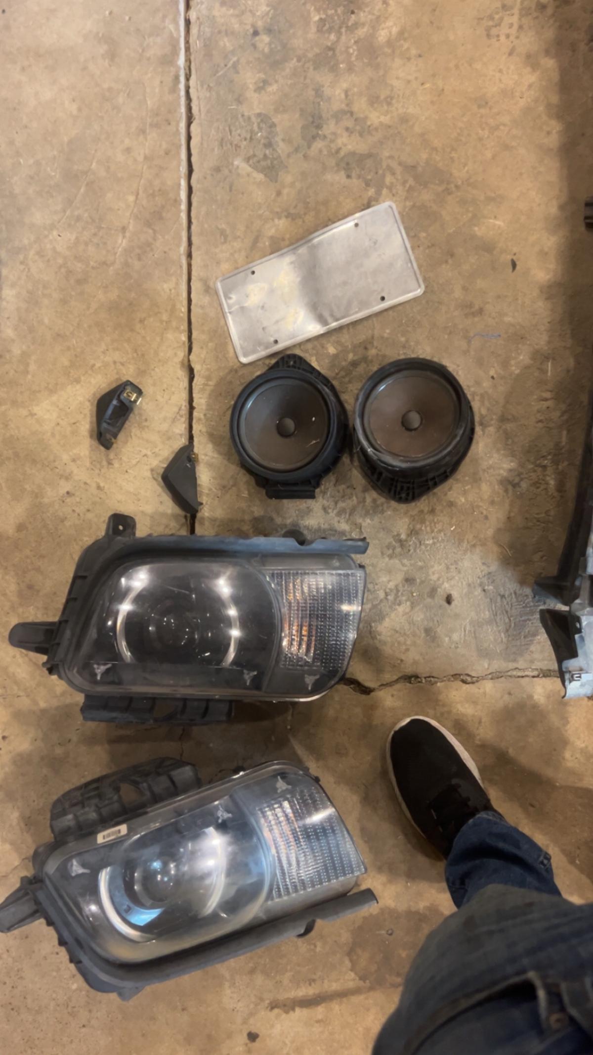 SS Camaro part out - Alicia, Arkansas - FleaMarketBay