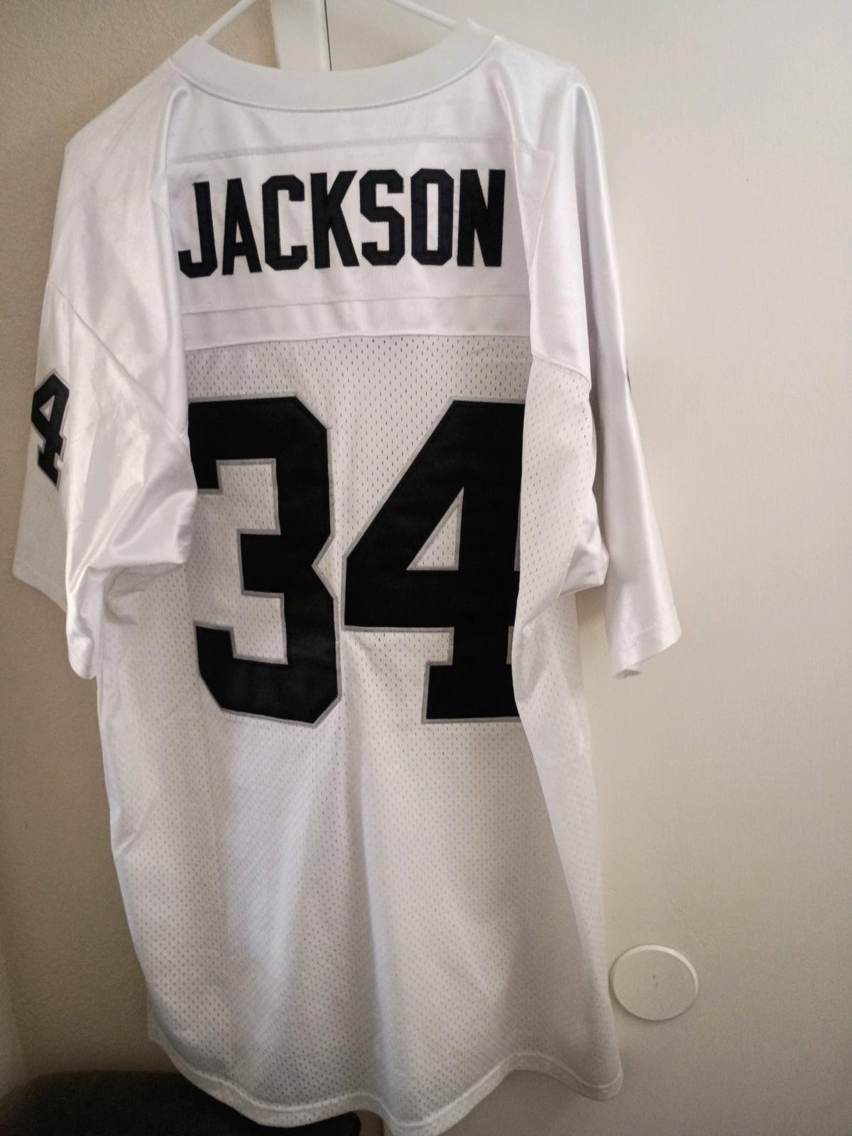 New Raiders jersey with tag 2XL - Moreno Valley, California - FleaMarketBay