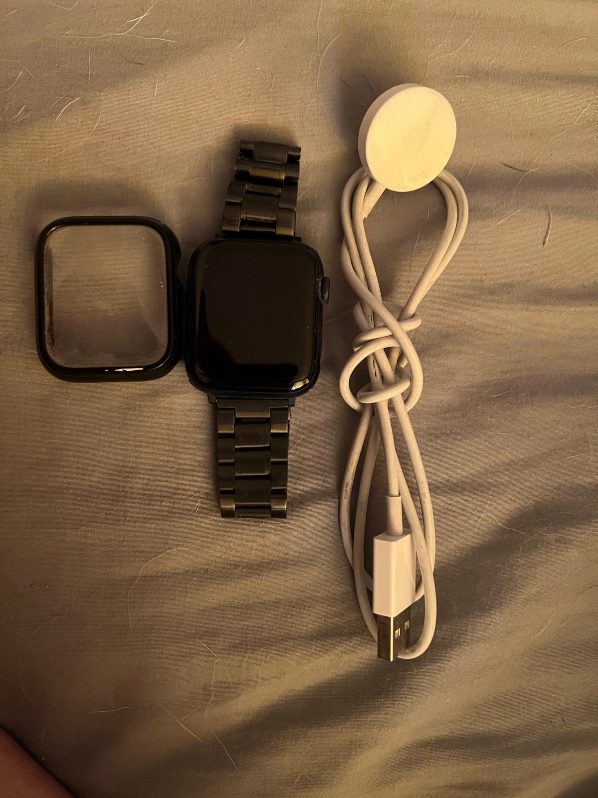 Apple Watch Series 6 GPS and Cellular - Phoenix, Arizona - FleaMarketBay