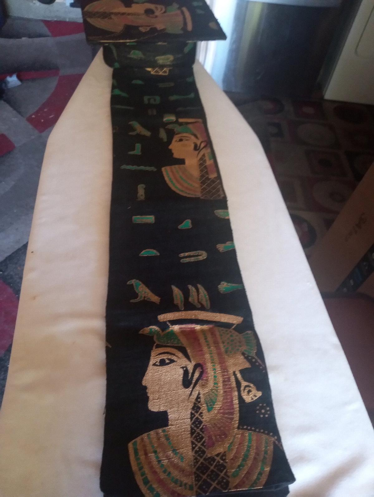 festive cap and scarf - Sacramento, California - FleaMarketBay
