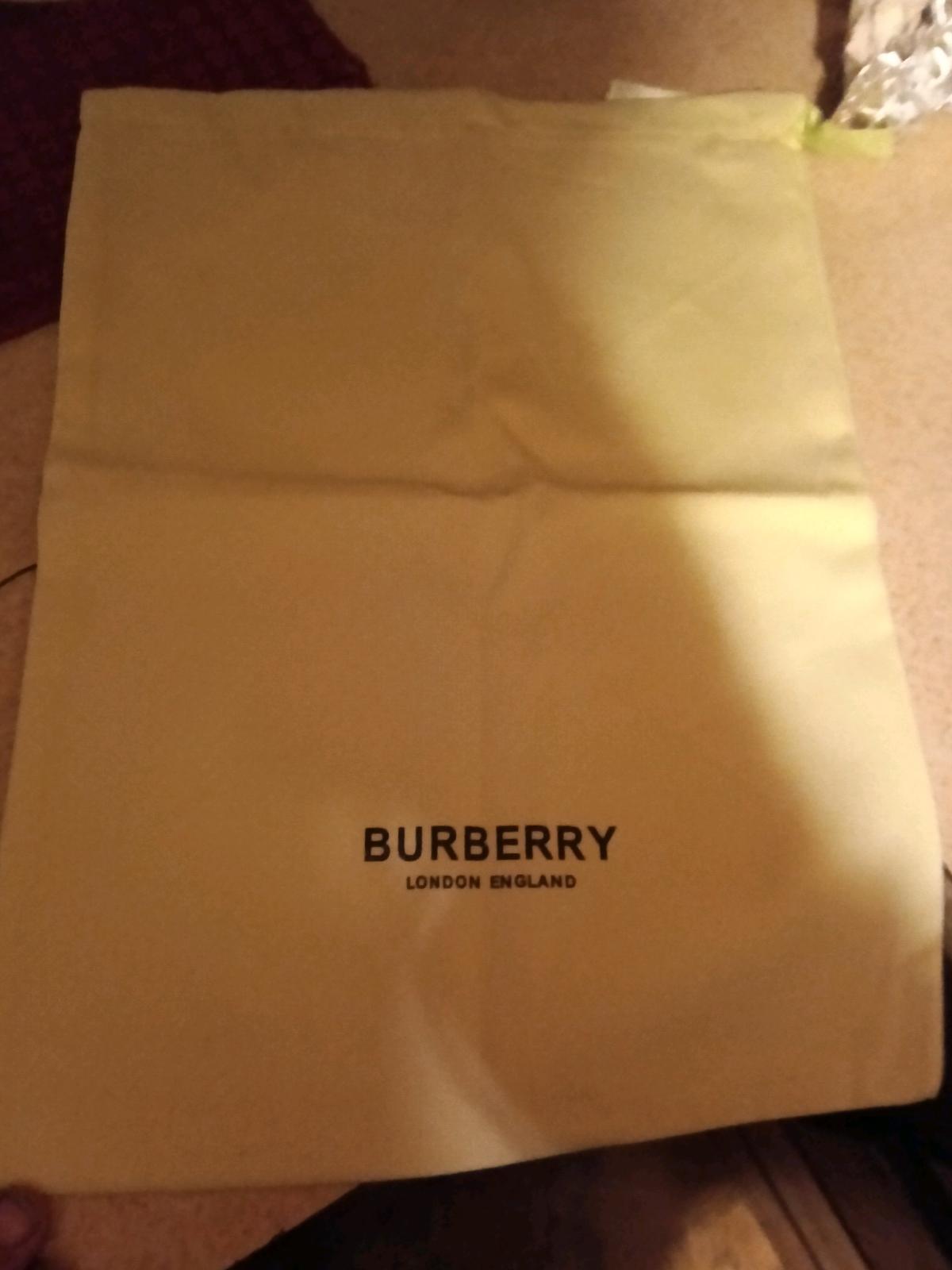 Burberry dust bag - Philadelphia, Pennsylvania - FleaMarketBay