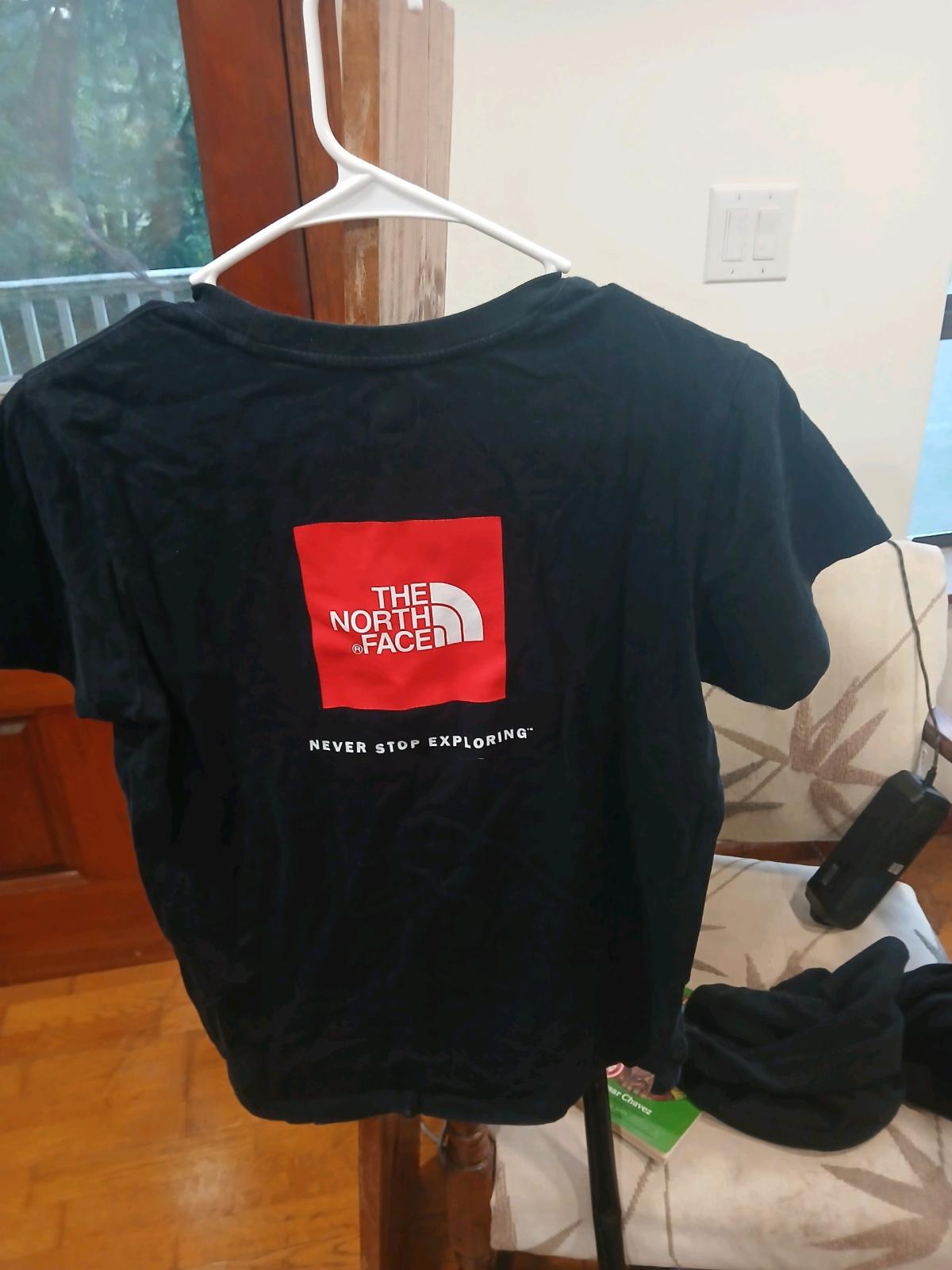 the north face brand Tshirt - Auburn, Washington - FleaMarketBay