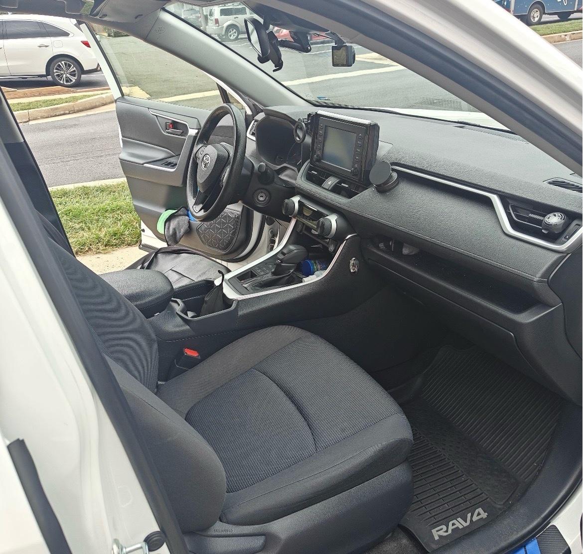 2019 Toyota Rav4 - Philadelphia, Pennsylvania - FleaMarketBay