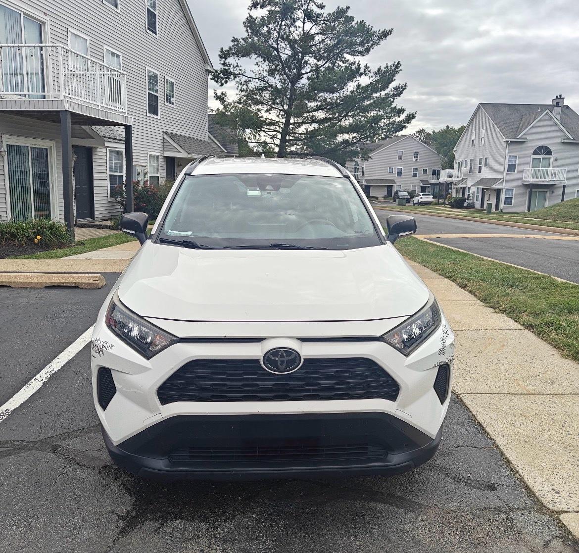 2019 Toyota Rav4 - Philadelphia, Pennsylvania - FleaMarketBay
