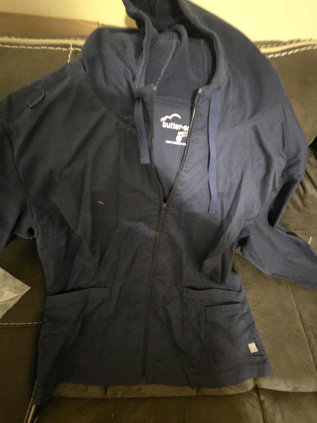 Womens Butter soft size 2x medical jacket Navy - Eden, North Carolina - FleaMarketBay