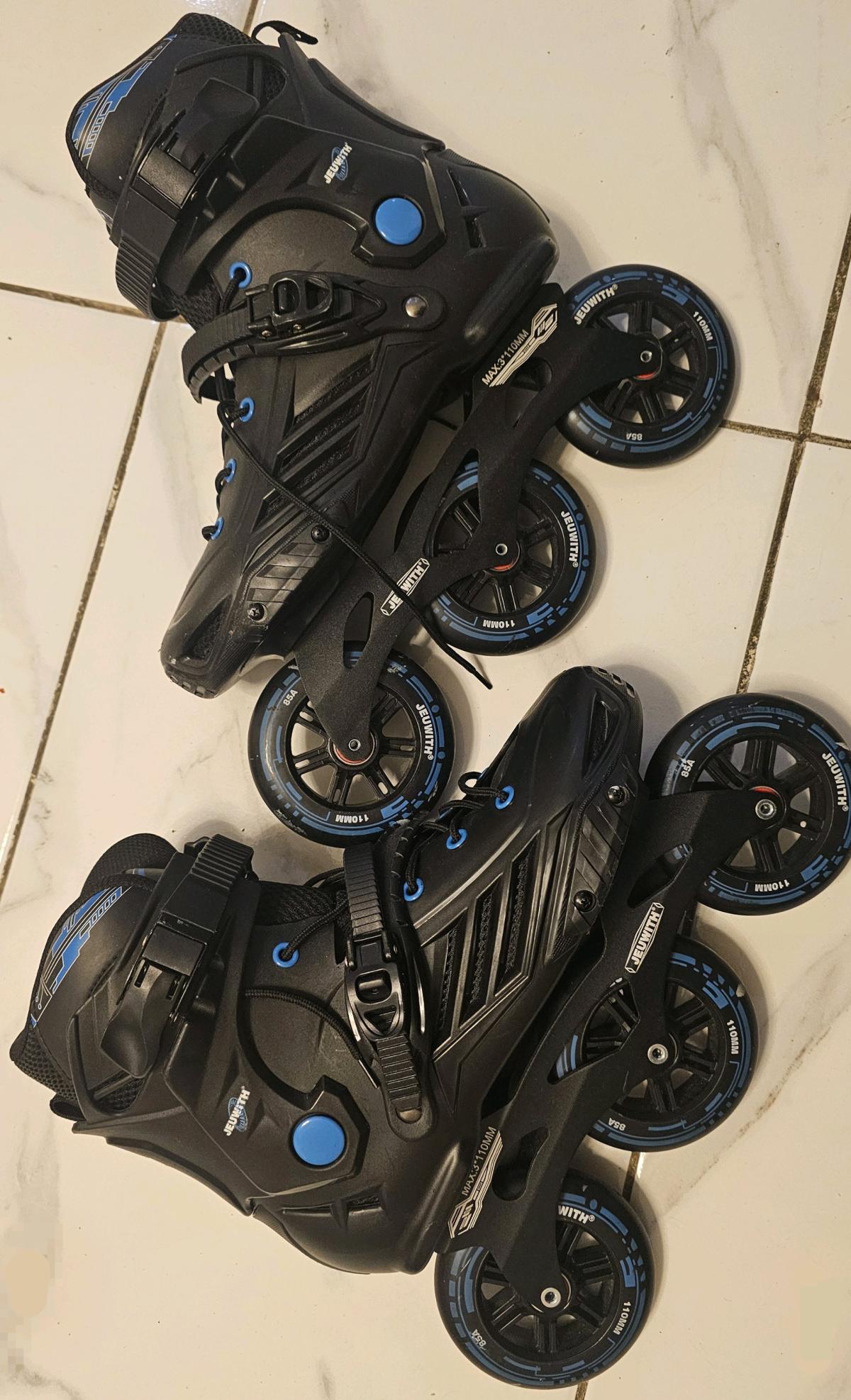 yard sale diferentes precios - Norco, California - FleaMarketBay