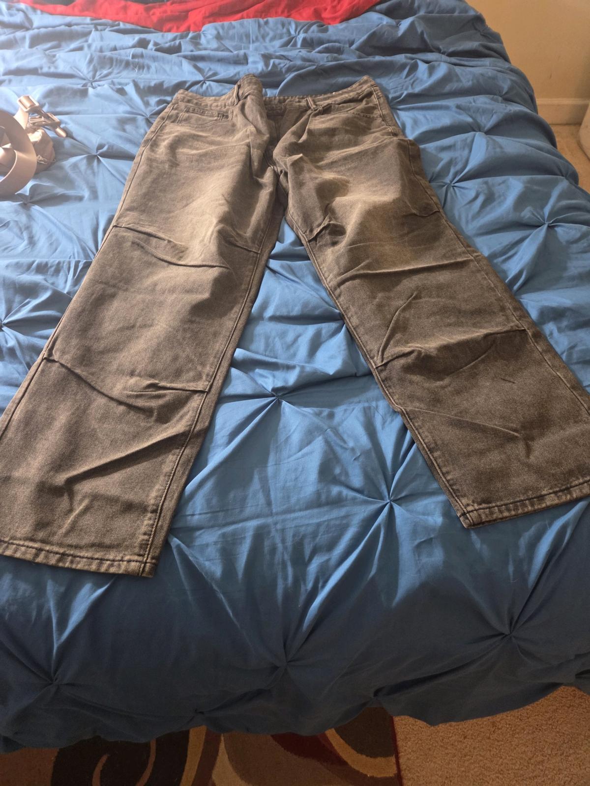 Mens jeans black washed denim sz 42  NEW - Eden, North Carolina - FleaMarketBay