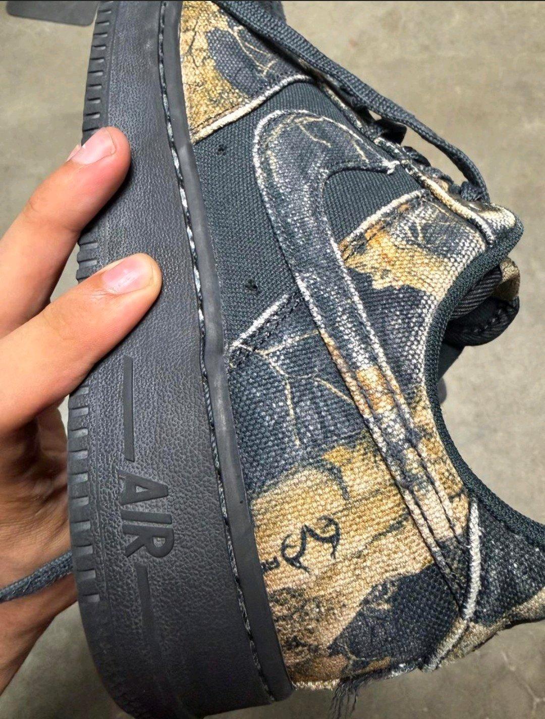 Nike Air 1 Low Sneakers - Pawtucket, Rhode Island - FleaMarketBay