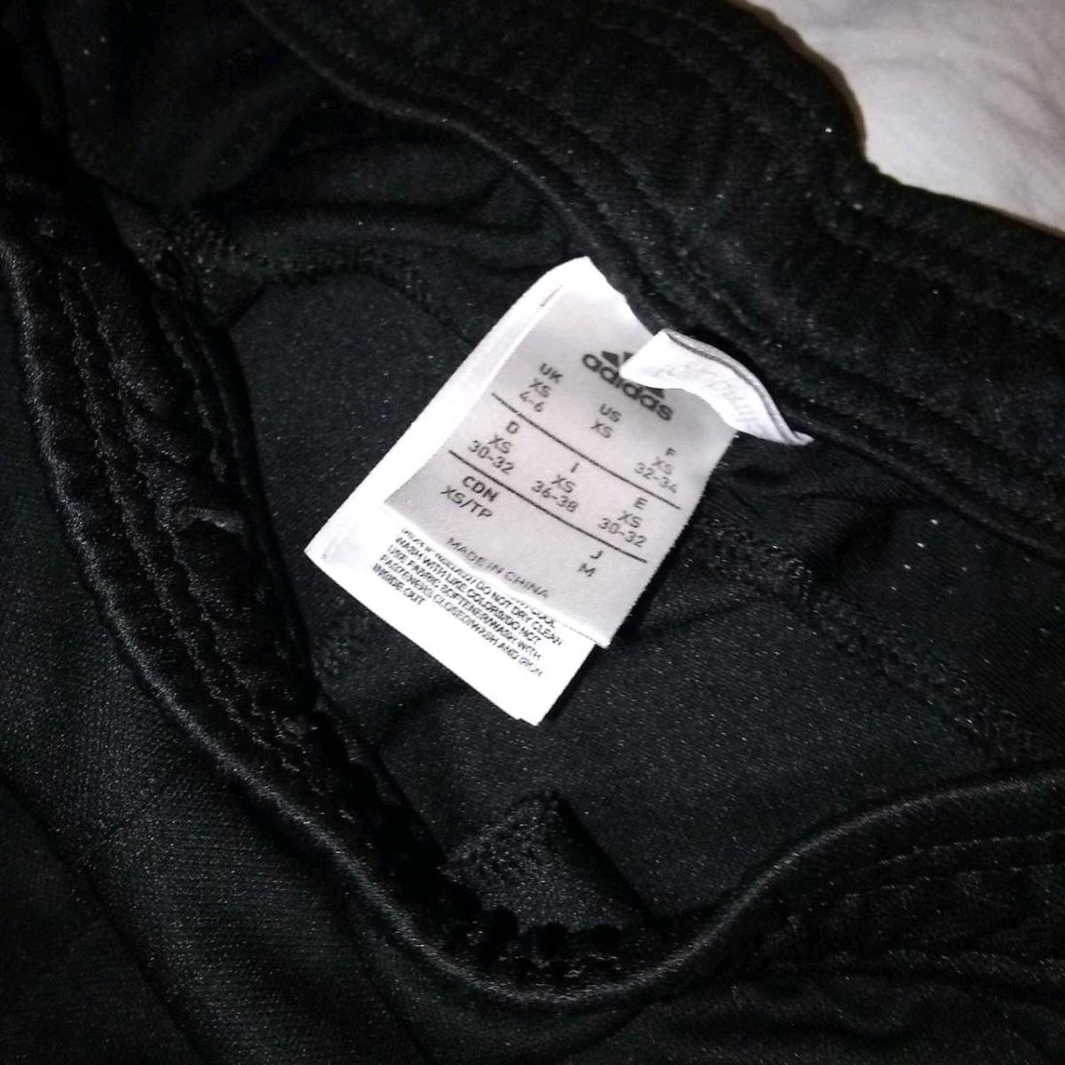 Adidas joggers never been worn - Wichita Falls, Texas - FleaMarketBay
