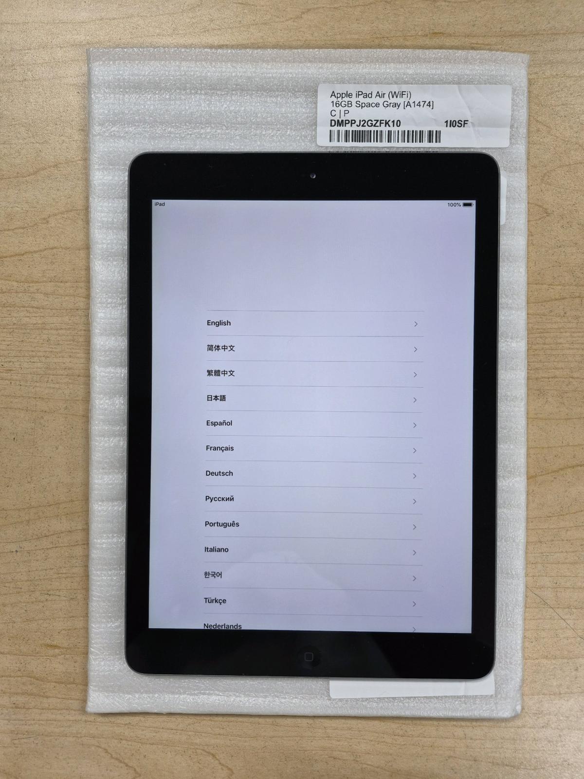 Apple ipad 97 inch ipad color space Gray - New Orleans, Louisiana - FleaMarketBay