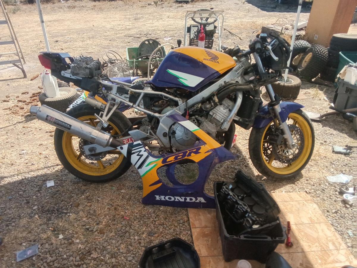1996 Honda CBR 600F3 Smoking Joe Racing - Modesto, California - FleaMarketBay