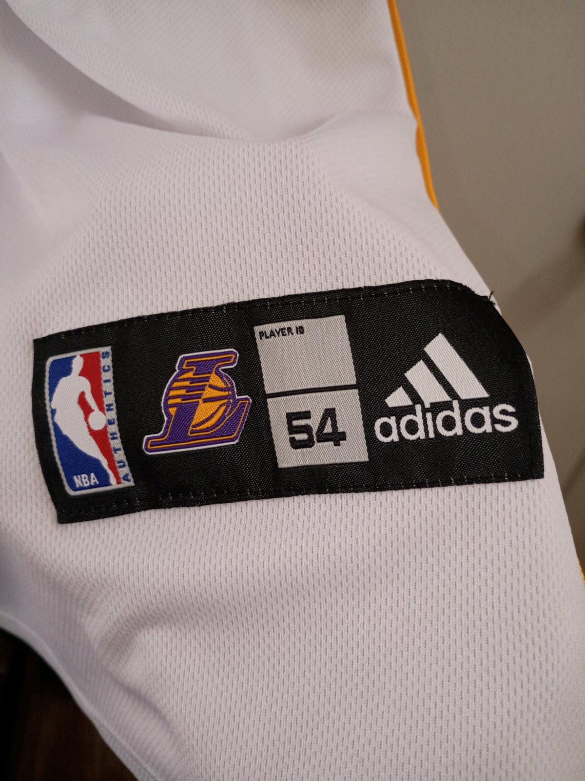 Lakers jersey 2 Fisher  size 2XL - Moreno Valley, California - FleaMarketBay