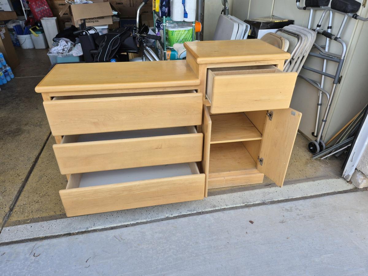 dresser stepped wood drawers cabinet - Las Vegas, Nevada - FleaMarketBay