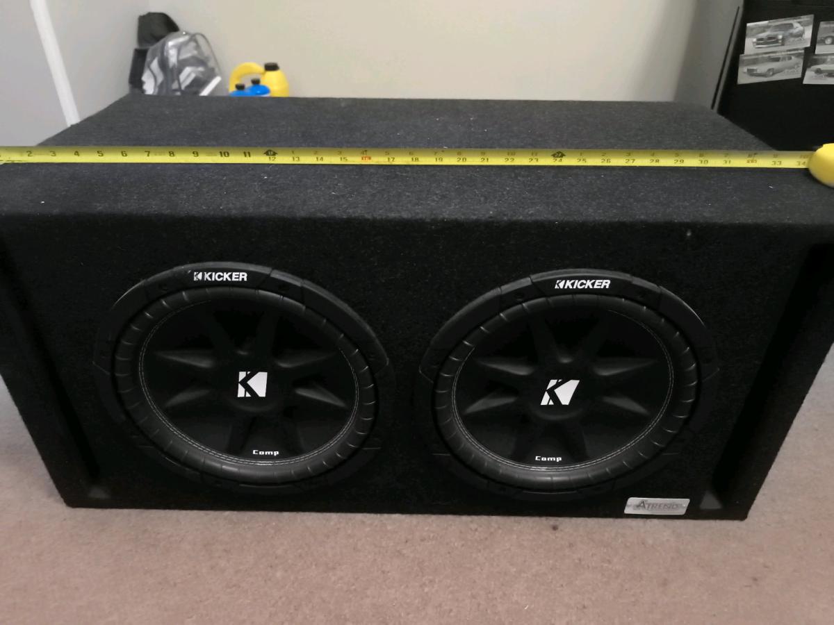 Dual 12 Inch Subwoofer kickers - Fayetteville, North Carolina - FleaMarketBay