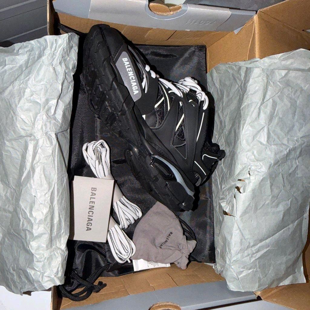 balenciaga tracks led two colors - Hialeah, Florida - FleaMarketBay