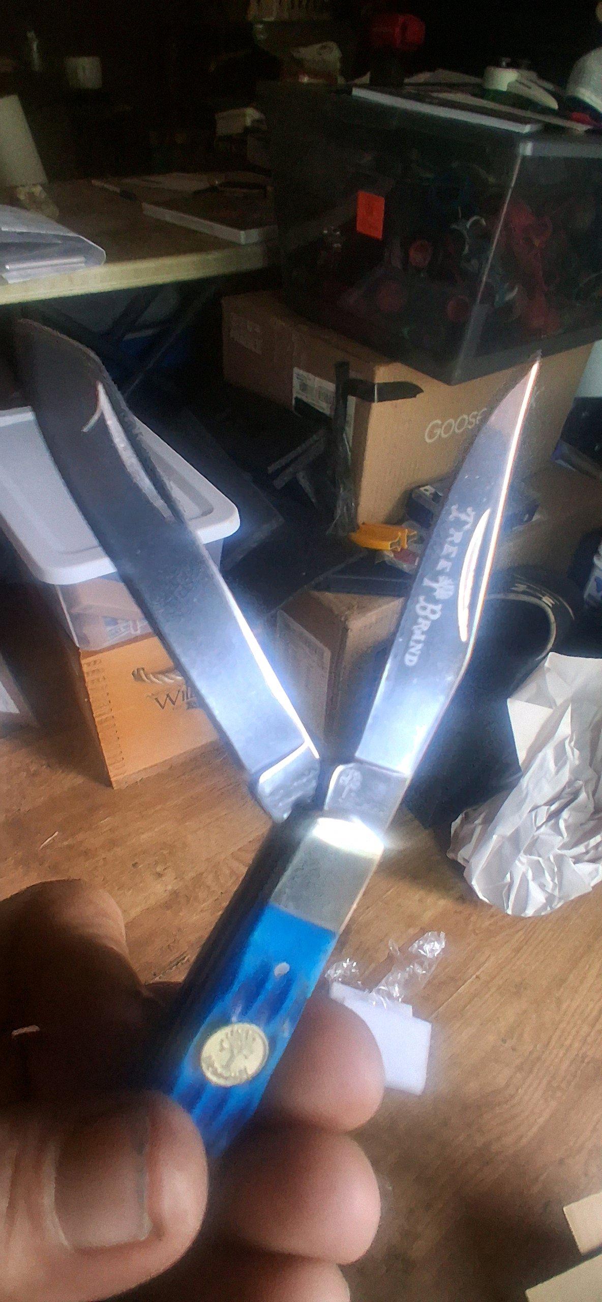 knifes - Russell Springs, Kentucky - FleaMarketBay