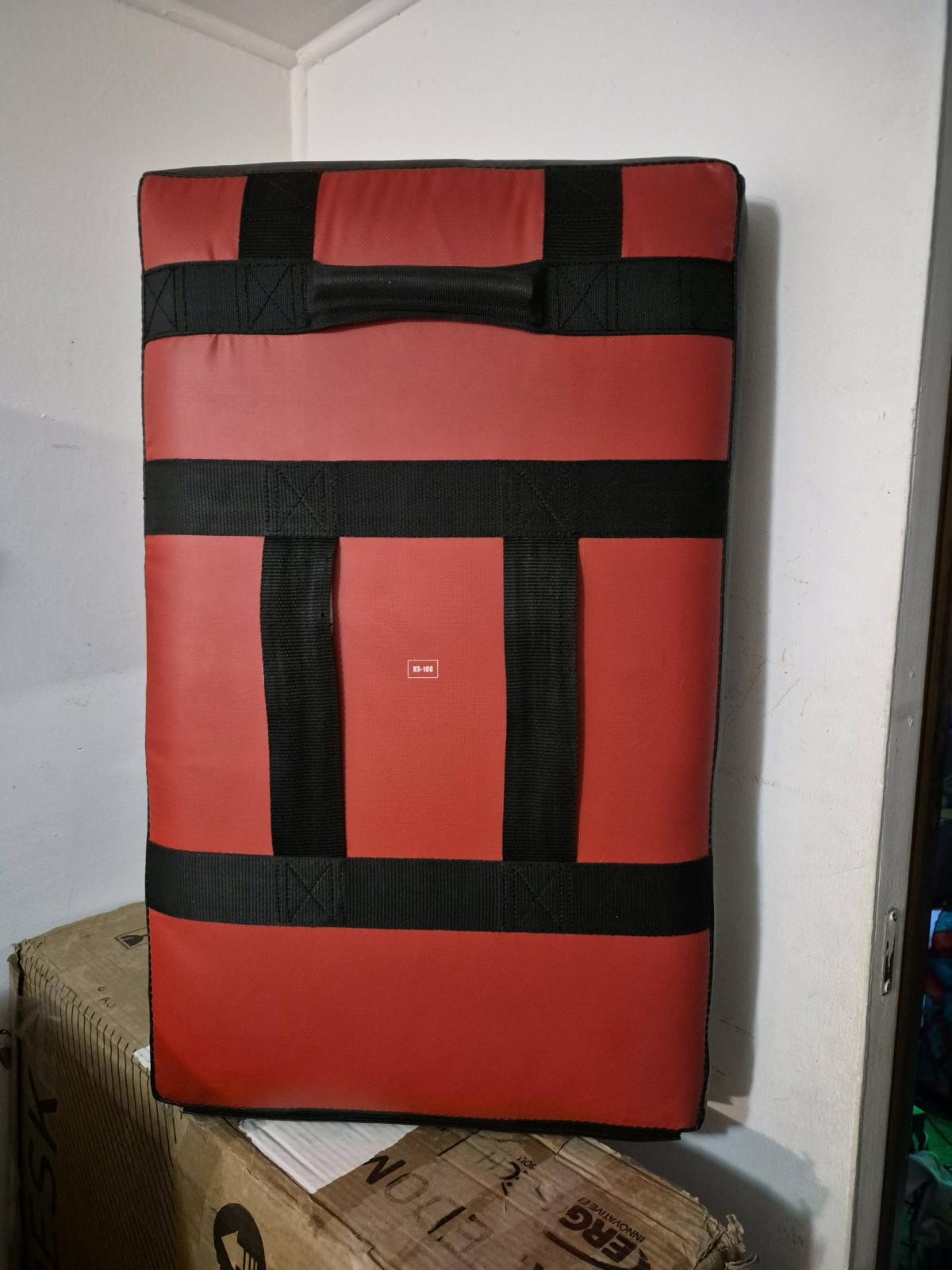 Macho Martial Arts Striking Shield - Lake Worth, Florida - FleaMarketBay