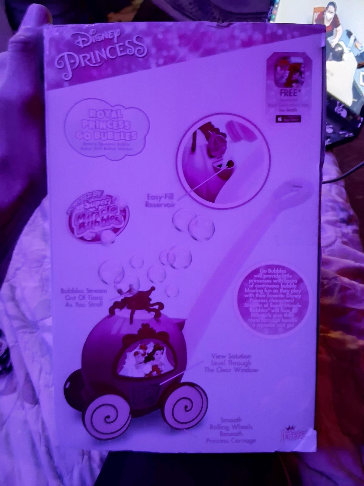 Disney princess bubble machine new in box - Nesquehoning, Pennsylvania - FleaMarketBay
