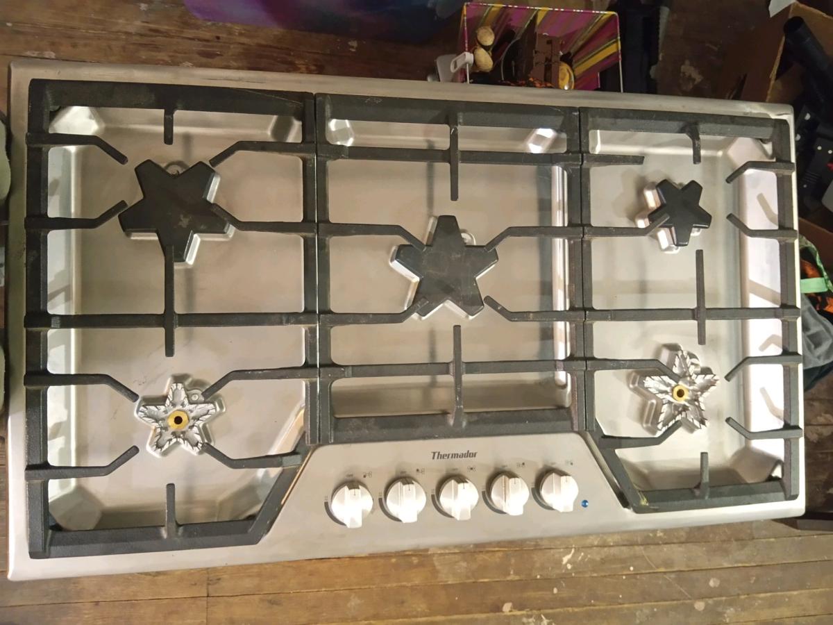Thermador 5Burner Gas Cooktop - Lynchburg, Virginia - FleaMarketBay