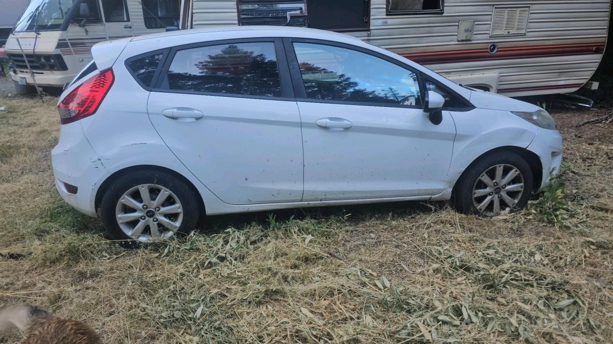 I GOT FORD FIESTA 2012 - Redding, California - FleaMarketBay