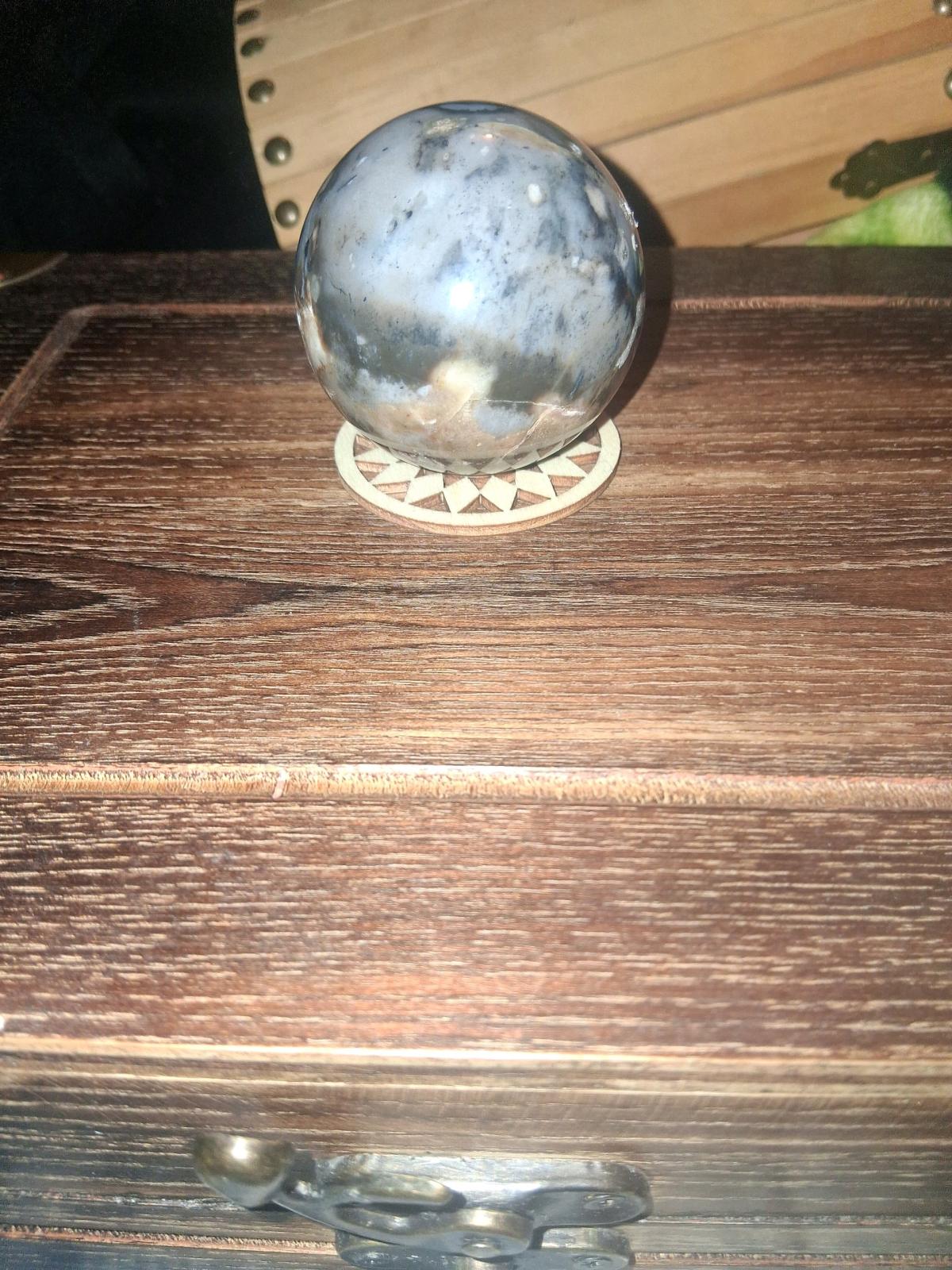 sphere crystal - Pocatello, Idaho - FleaMarketBay