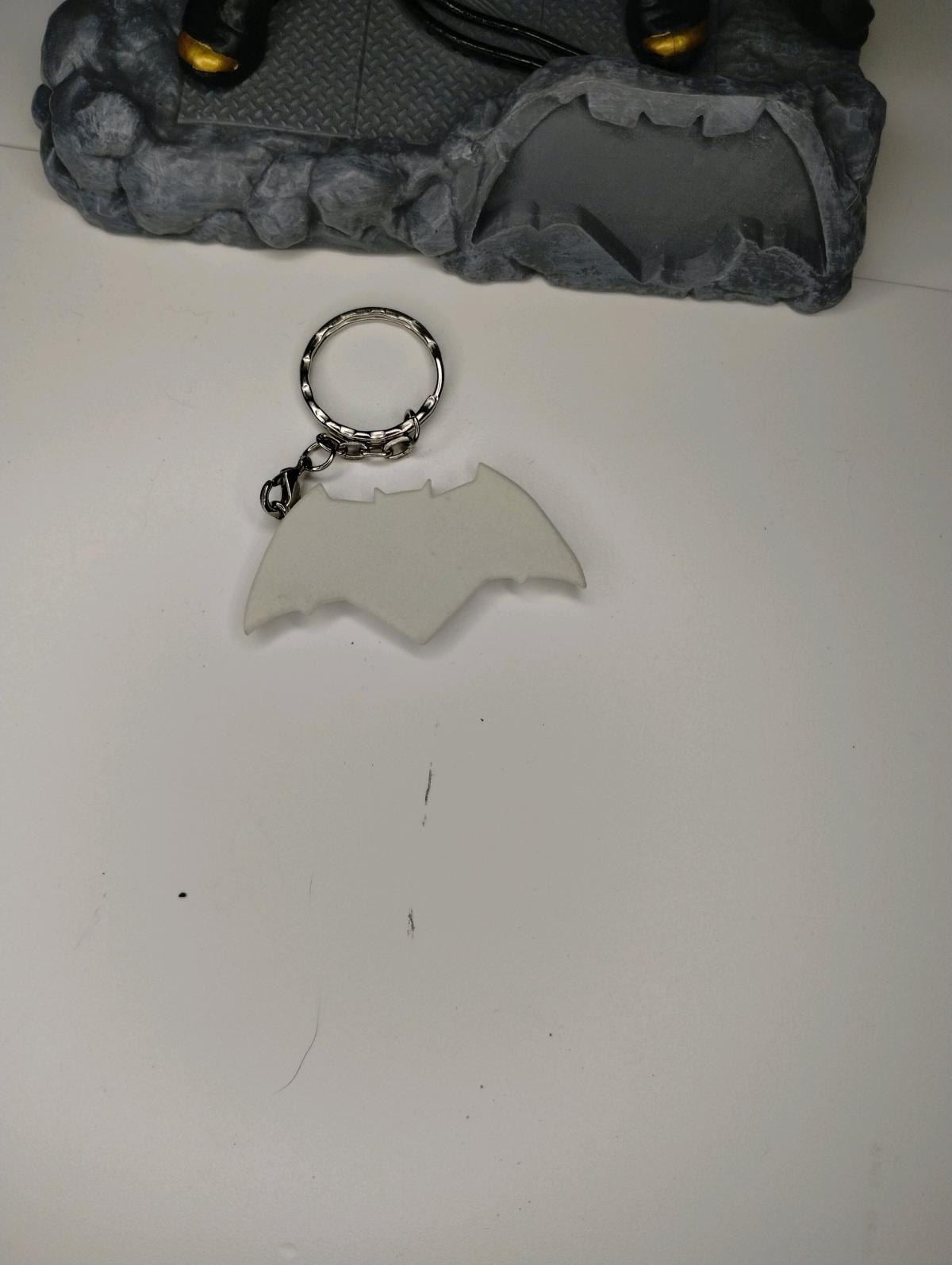 10 inch Batman Figurine Lootcrate Exclusiv - Navarre, Florida - FleaMarketBay