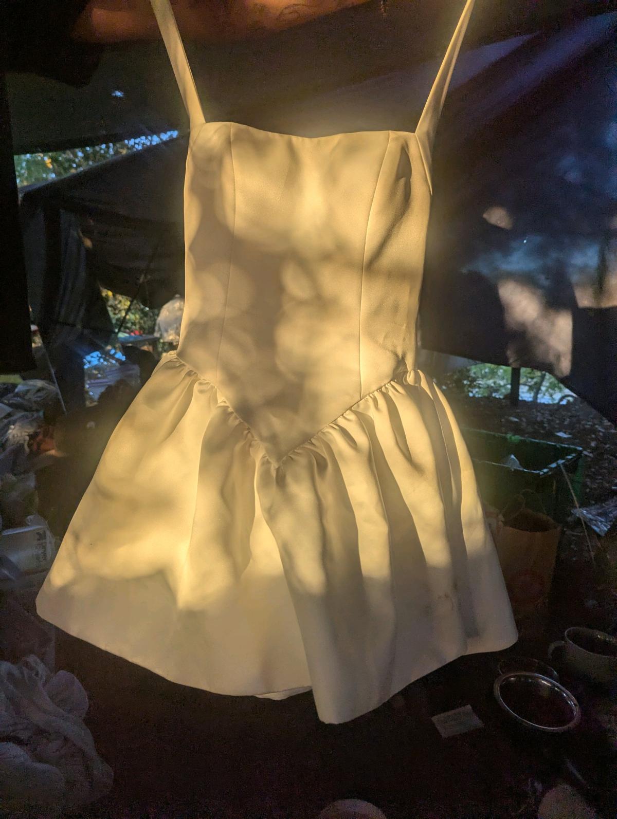 dress size small brand DeFORM - Davis, California - FleaMarketBay