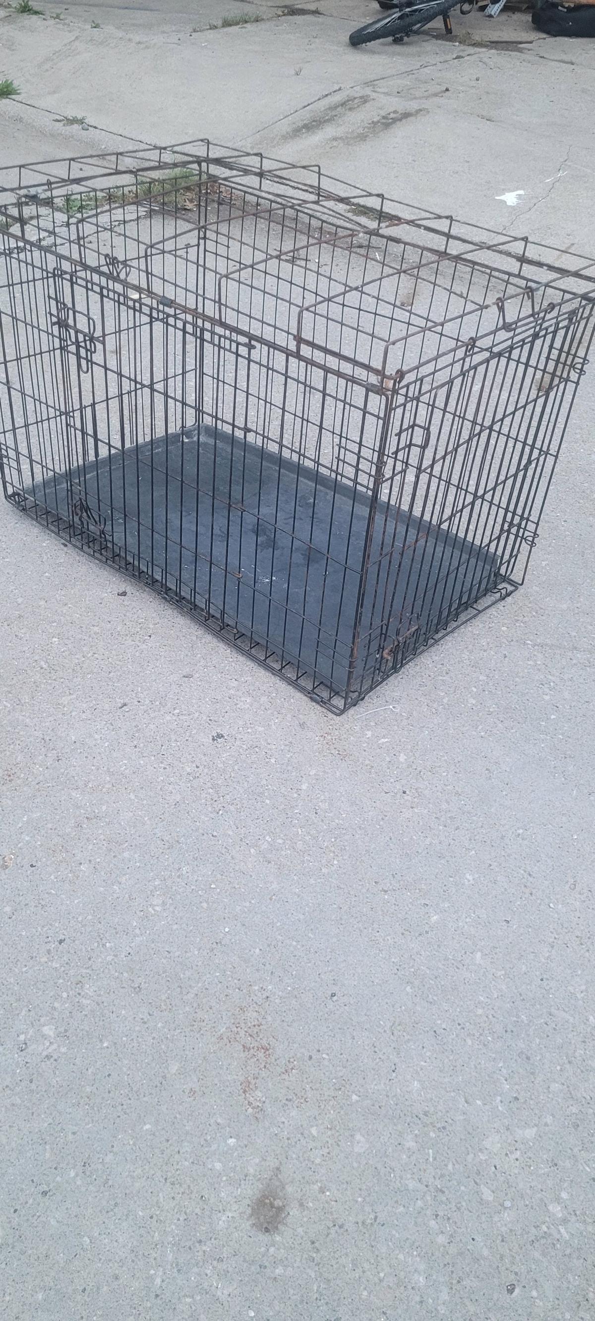 Big black metal dog cage - Cleveland, Ohio - FleaMarketBay