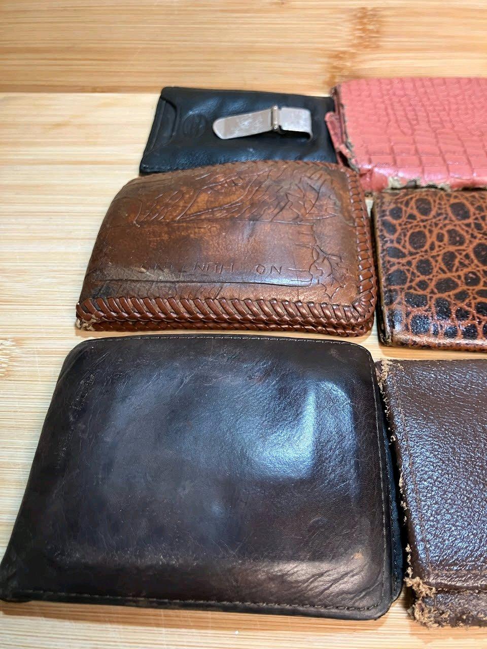 Vintage Leather Wallet Collection  Lot of 9 - Mount Juliet, Tennessee - FleaMarketBay