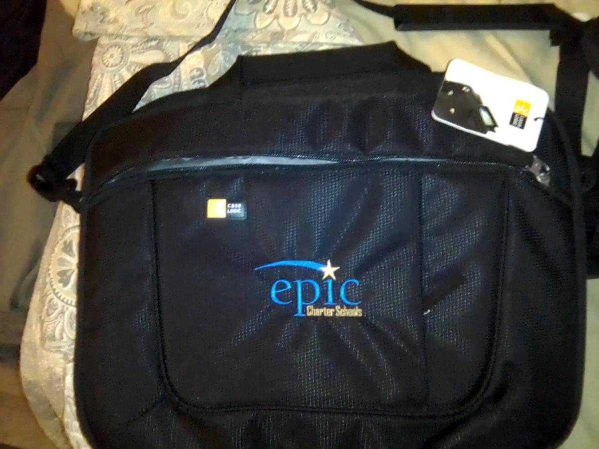 Case Logics laptop case - Tulsa, Oklahoma - FleaMarketBay