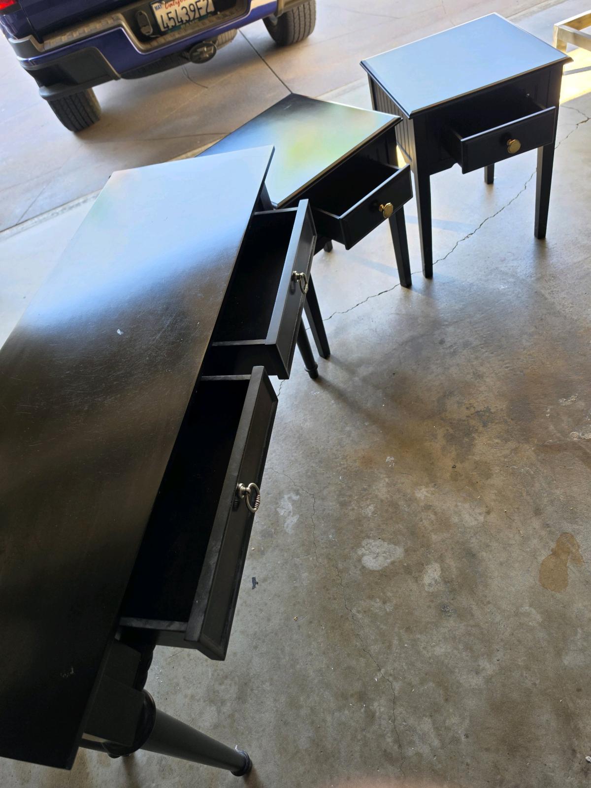 2 end Tables and a - Riverside, California - FleaMarketBay