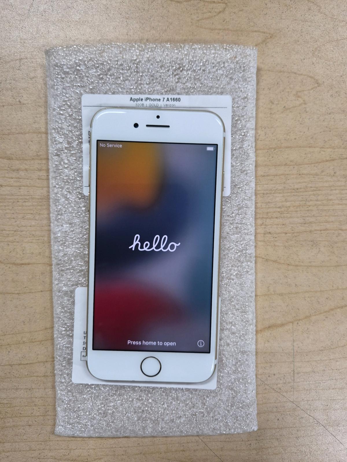 Apple iphone 7 32GB - New Orleans, Louisiana - FleaMarketBay