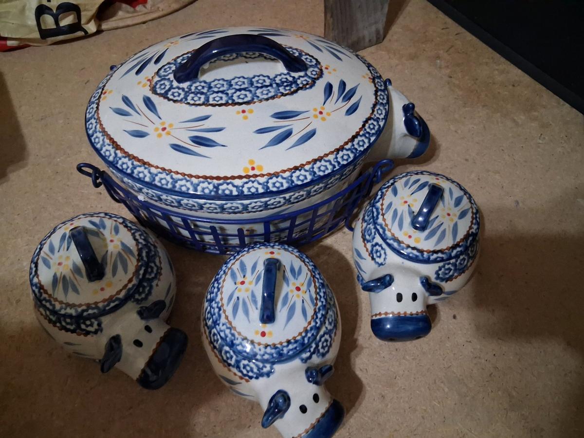 TempTations Old World Blue Cow Set - Sevierville, Tennessee - FleaMarketBay