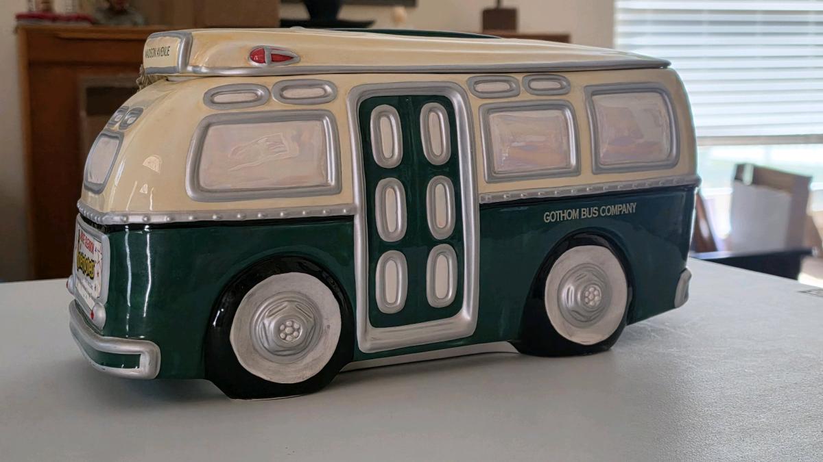 The Honeymooners Cookie Jar TV Show NYC Bus - Tampa, Florida - FleaMarketBay