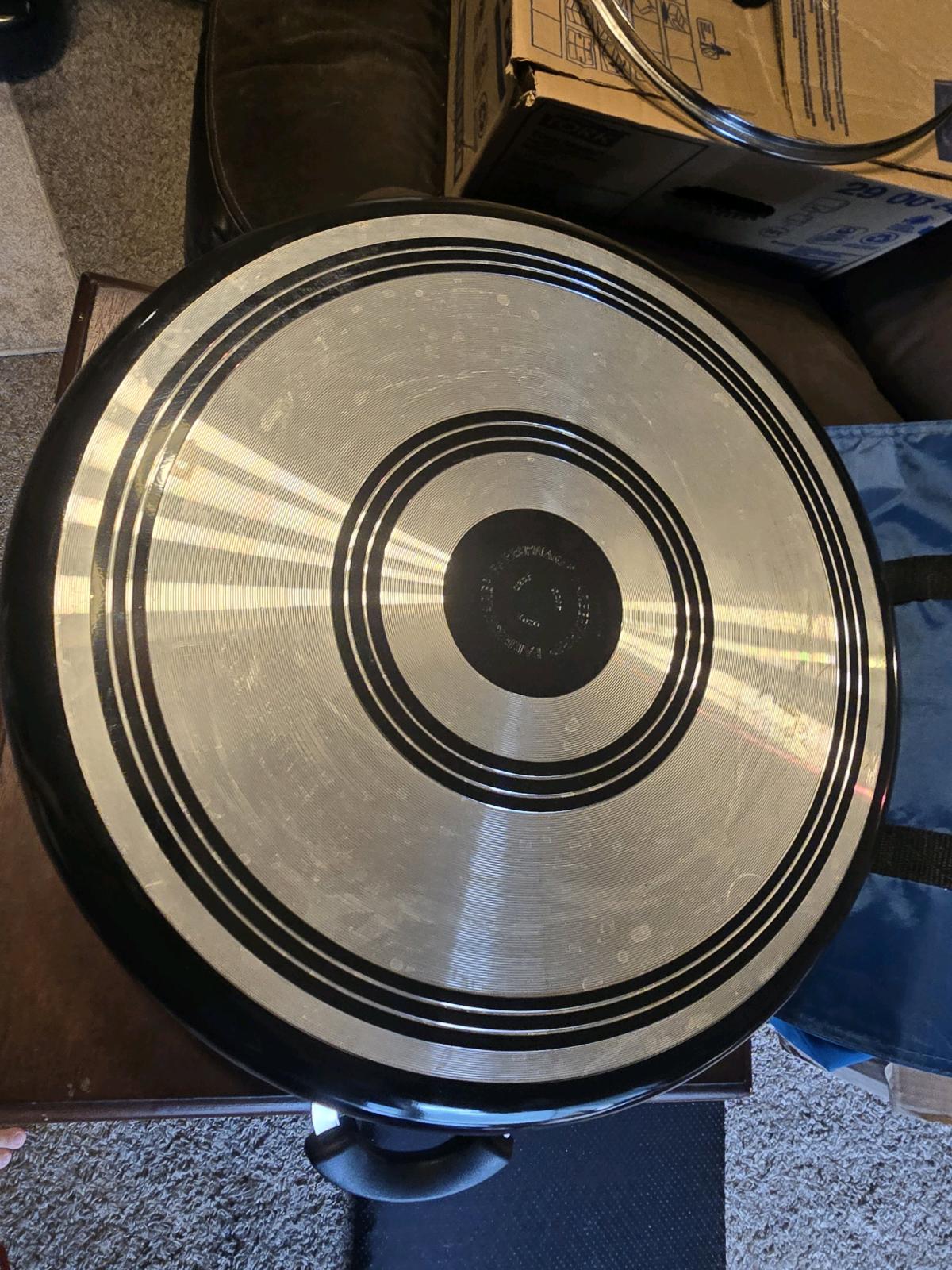 Nonstick Jumbo Saut Pan  Deep Cooker with Glass Lid - Sulphur, Oklahoma - FleaMarketBay
