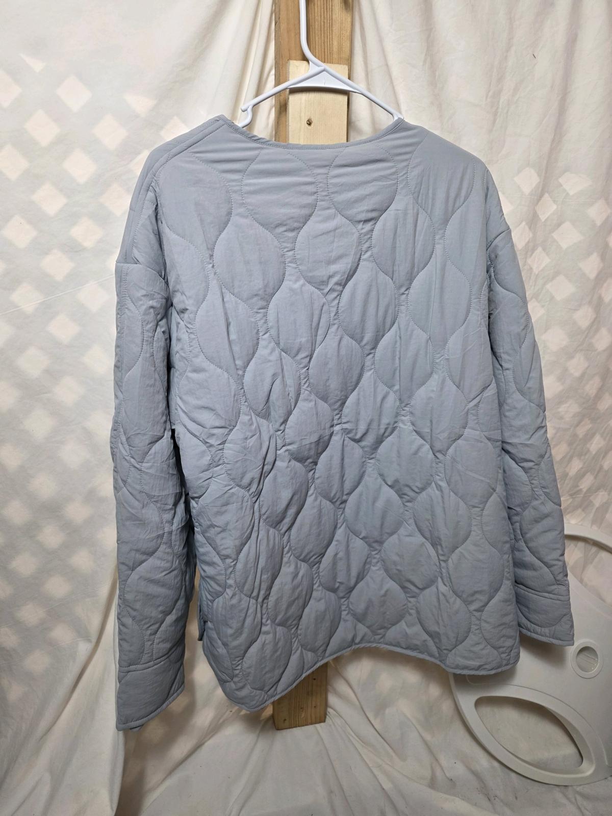 Dokotoo quilted puff winter jacket - Sheboygan Falls, Wisconsin - FleaMarketBay