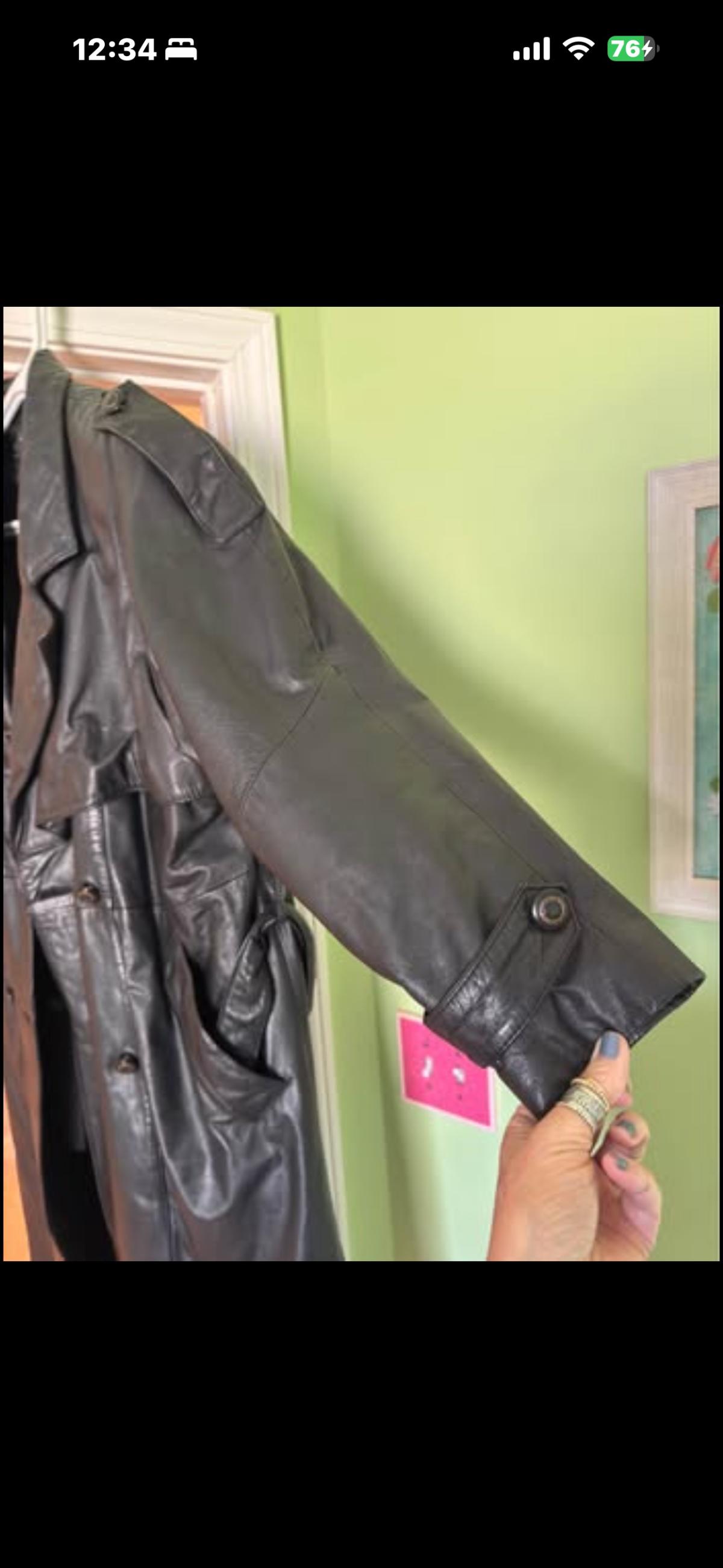 leather trench with thinsulate insert - Oakland, Tennessee - FleaMarketBay